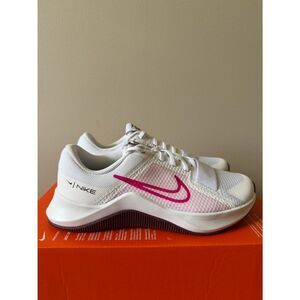 Nike MC Trainer 2 White Pink Foam DM0824-105 Women’s Size 6